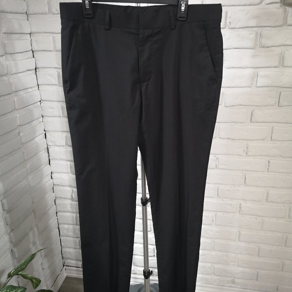 H&M Regular Fit Men's Size 36R Black Straight Legs Lightweight Pants